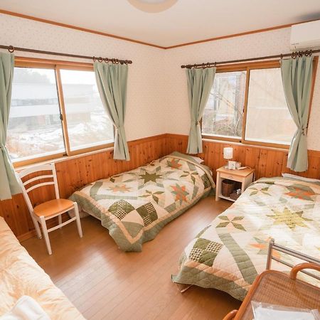 Guest House Chaconne Каруїдзава Екстер'єр фото