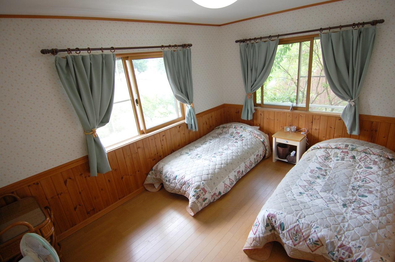 Guest House Chaconne Каруїдзава Екстер'єр фото