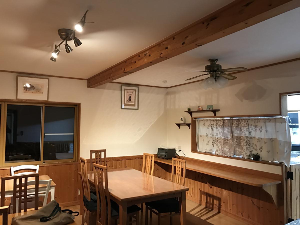 Guest House Chaconne Каруїдзава Екстер'єр фото