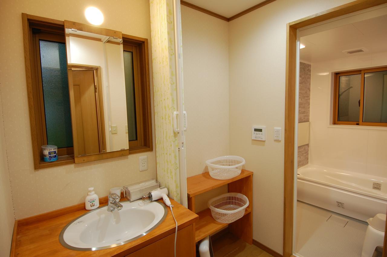 Guest House Chaconne Каруїдзава Екстер'єр фото